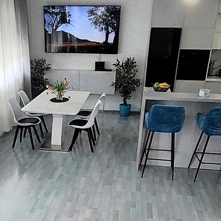 Luna Apartments Baska Voda Exterior photo